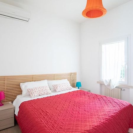 Bilocale Con Giardino A 200Mt Dal Mare - Homeunity 리미니 외부 사진
