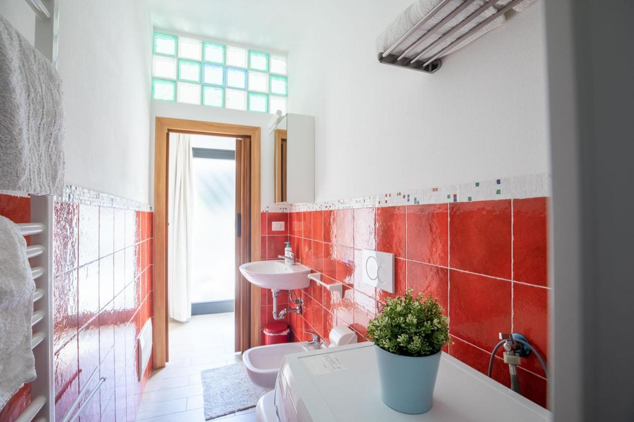 Bilocale Con Giardino A 200Mt Dal Mare - Homeunity 리미니 외부 사진